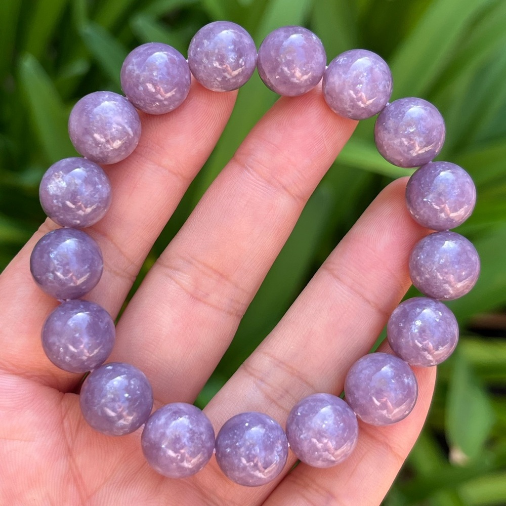 12mm‎ stretchable sparkling purple lepidolite bracelet 0325